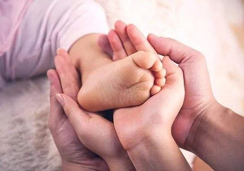中美试管婴儿对比真相：为何美国促排取卵环节更具优势？